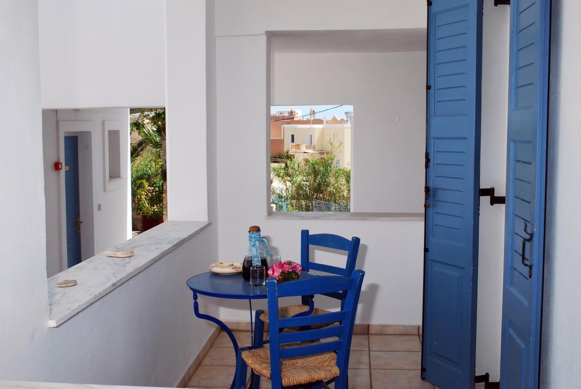 Manos Apartments Mégas Yialós-Nítes Exteriör bild