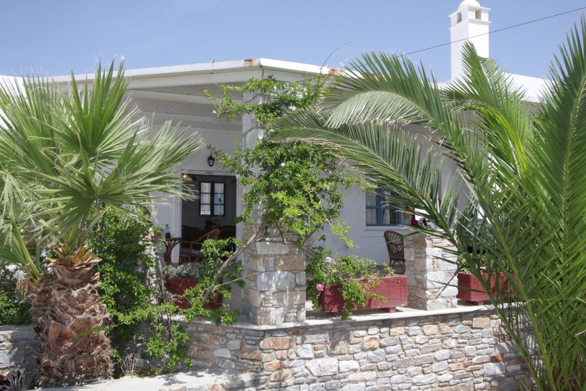 Manos Apartments Mégas Yialós-Nítes Exteriör bild