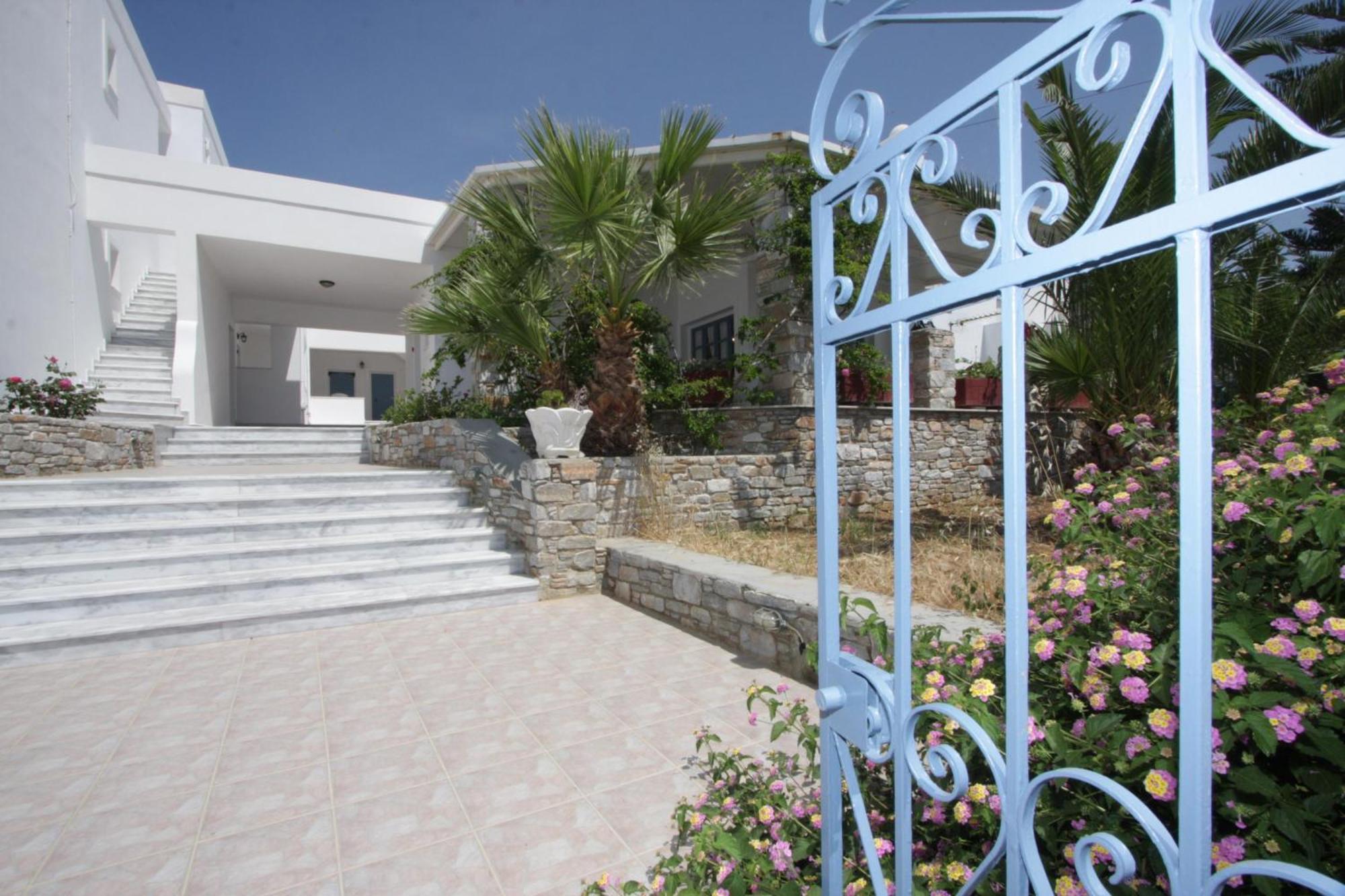 Manos Apartments Mégas Yialós-Nítes Exteriör bild
